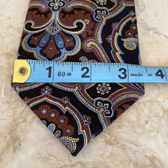 Alfred Sung 100% Silk Paisley Tie - Picture 5 of 6